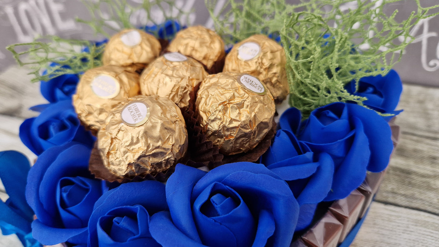 Chocolate Heart Gift Merci, Ferrero Rocher sweeters and roses large size -22x20cm