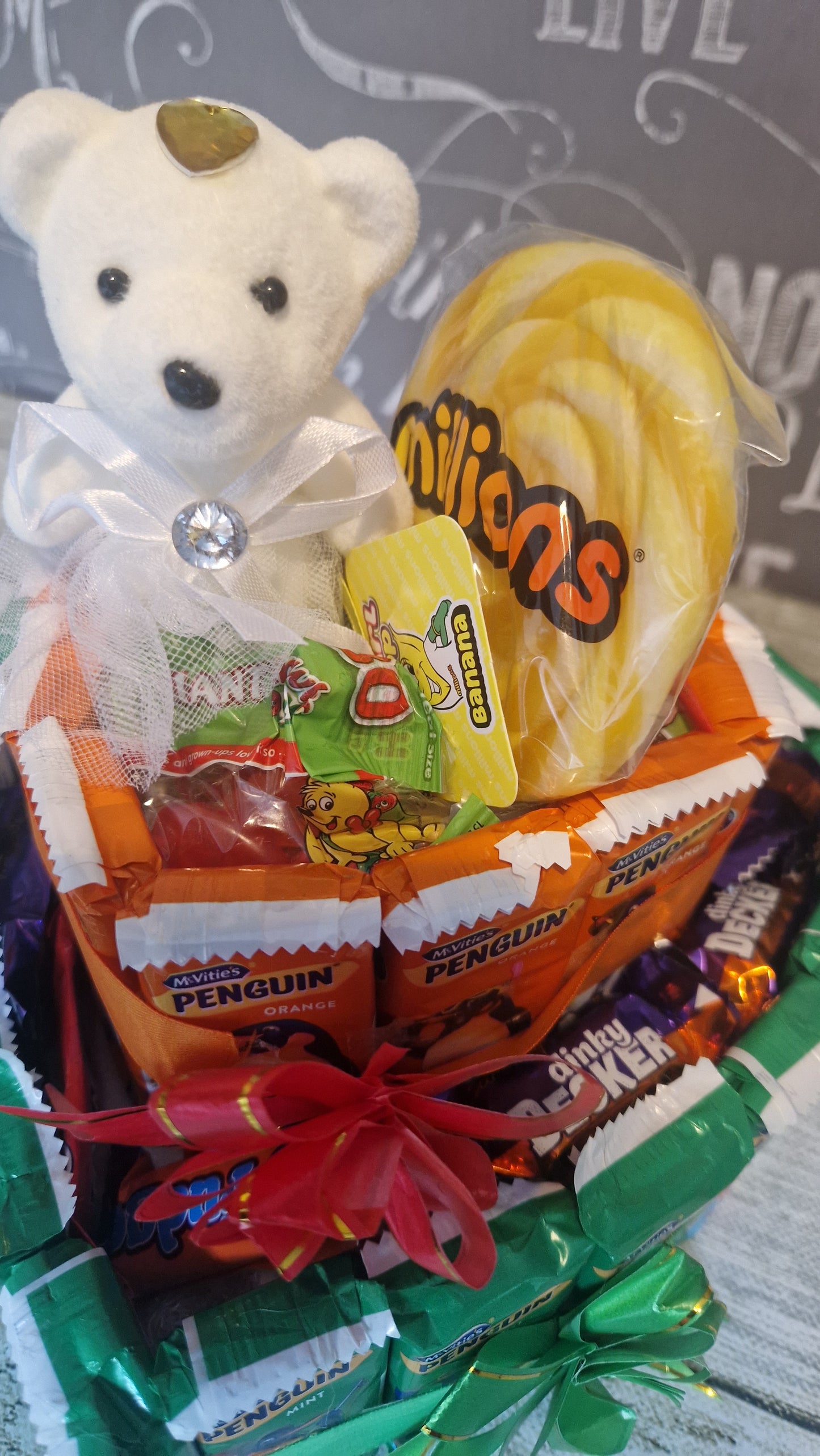 Chocolate Gift Penguin and white bear big sweet gift