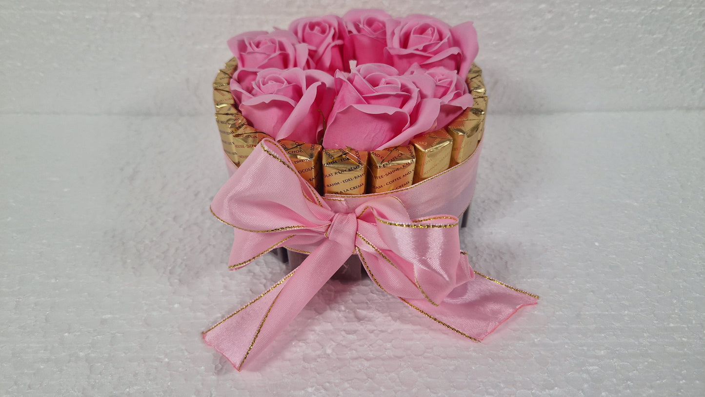 Chocolate Gift cloves pink - NERCI sweets ,soaps cloves and candle size 15cm