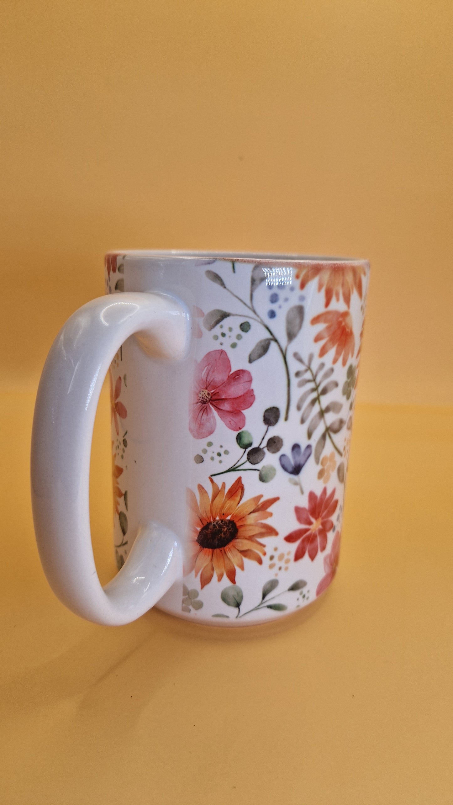 White Mug BIG SIZE 15 oz - daisy flowers