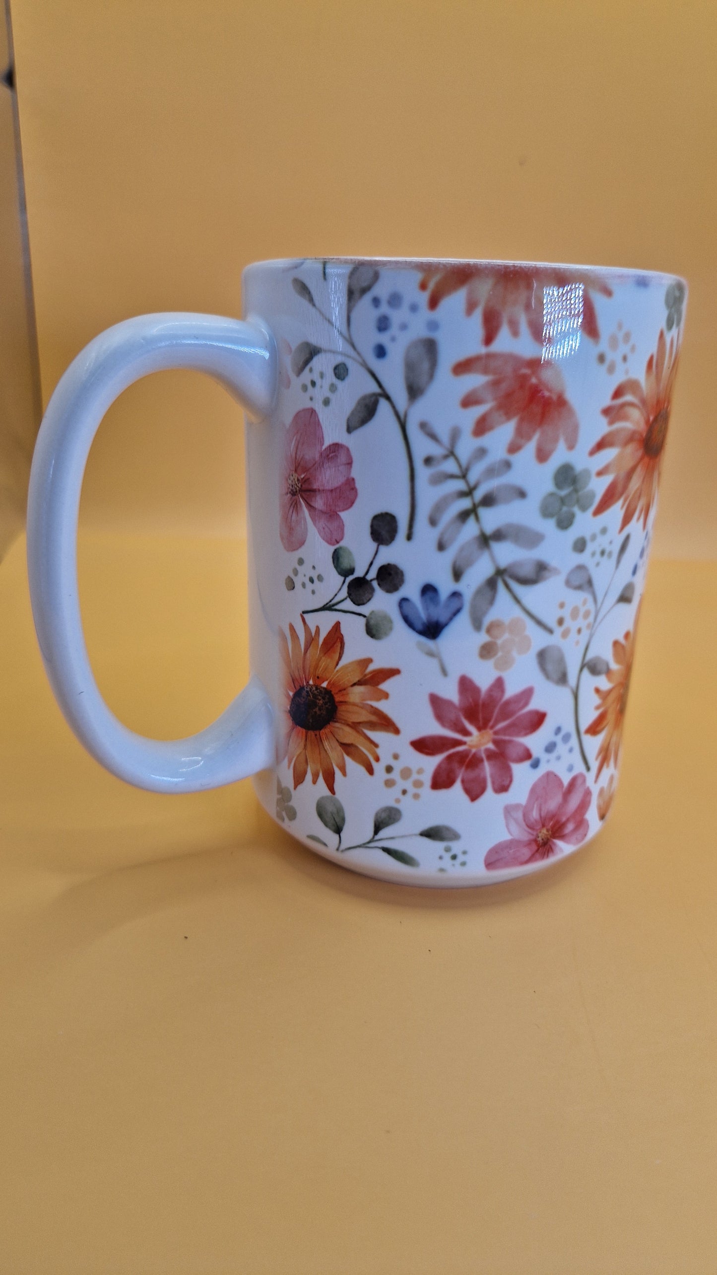 White Mug BIG SIZE 15 oz - daisy flowers