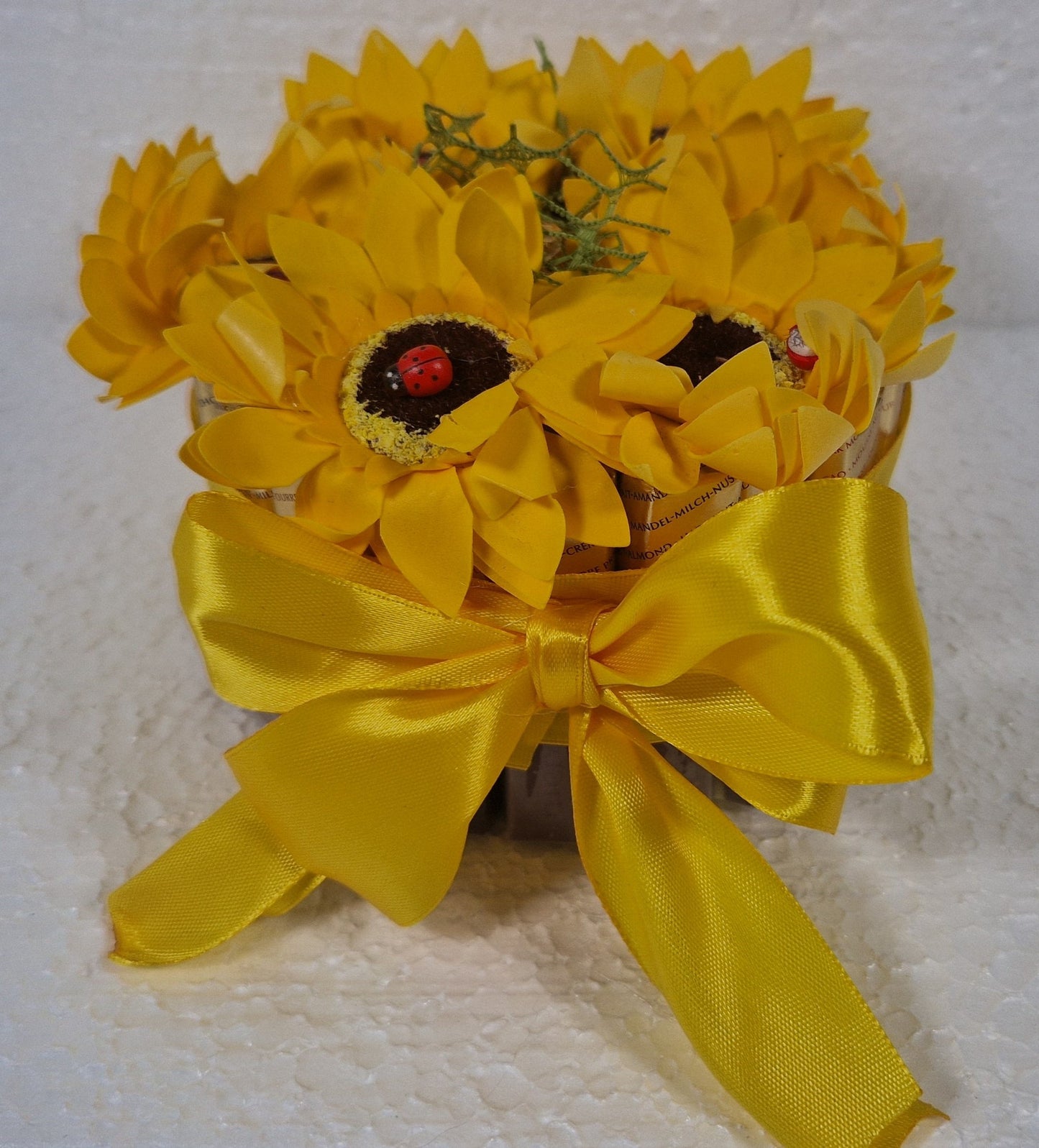 Chocolate  Gift sunflowers  - NERCI sweets ,soaps sunflowers and ferrero rocher size 15cm