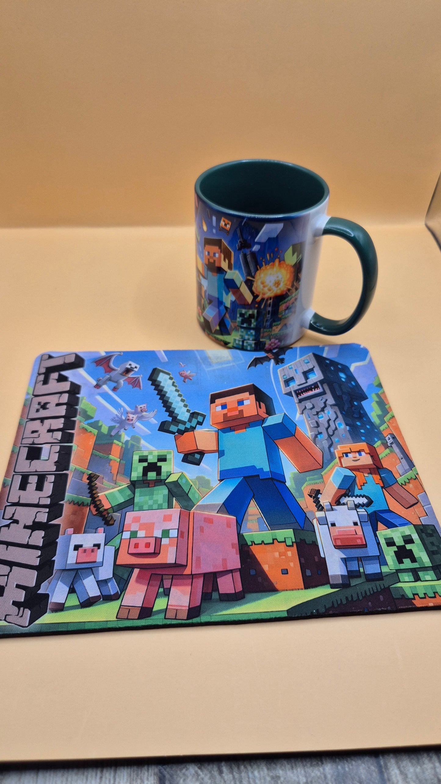🟩 Minecraft Mug & Mouse Pad Set – Unleash Your Inner Crafter! 🟩